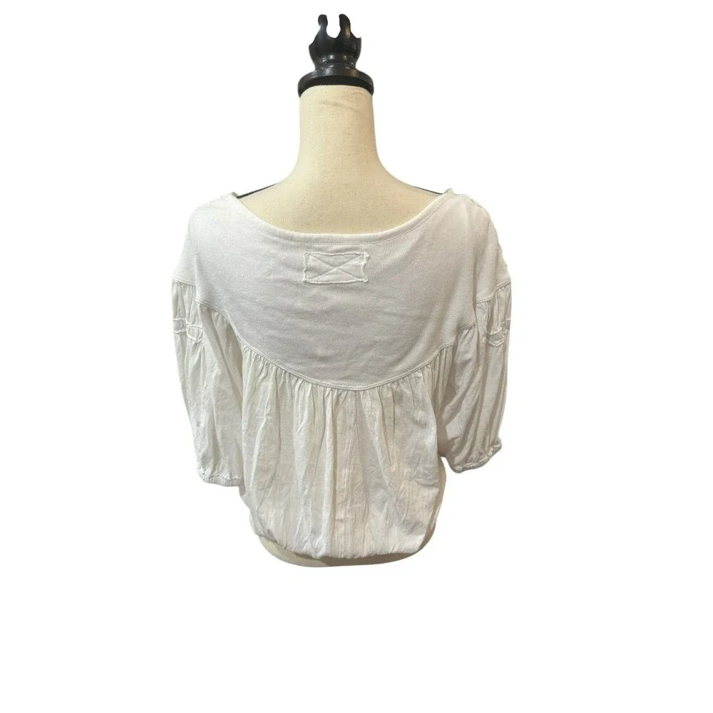 Free People No Good Alone Tee Top Optic White Puff Sleeve V-Neck Size L NWT